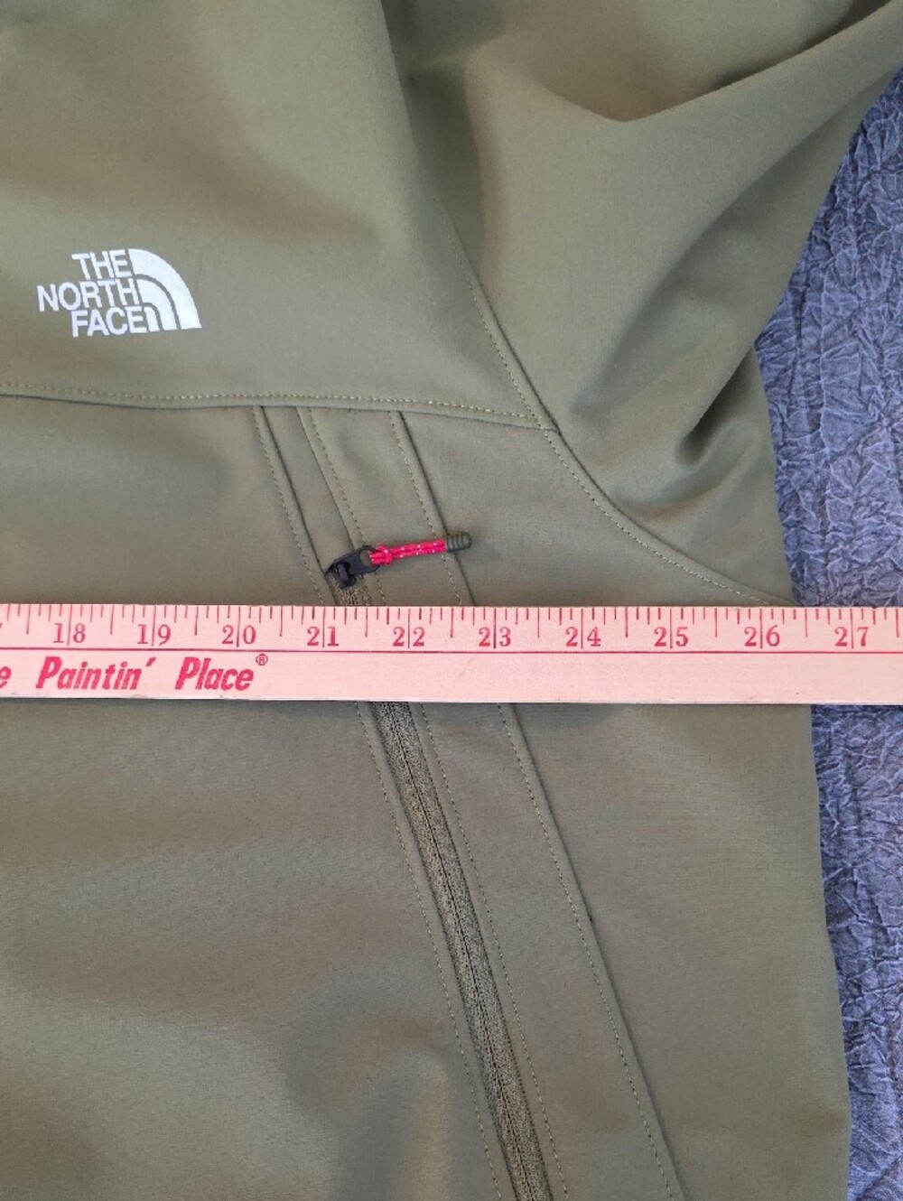 The North Face Olive Green Summit Series Softshell Jacket with Zip Pockets - Picture 5 of 6
